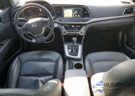2017 Hyundai Elantra Se z USA, uszkodzony, nr VIN 5NPD84LF2HH124948